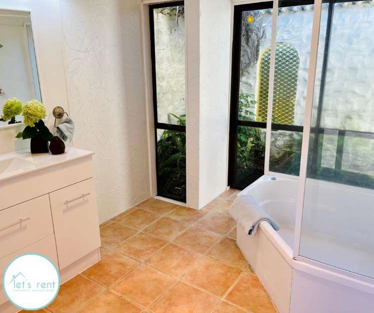 11 Walter Strevens Drive 1653_21