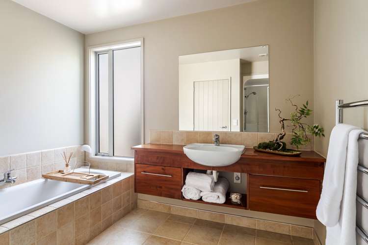 20 Sunview Heights Hope_18