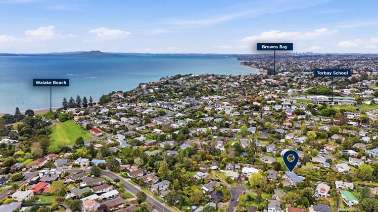 2/3 Bronwyn Place Torbay_21