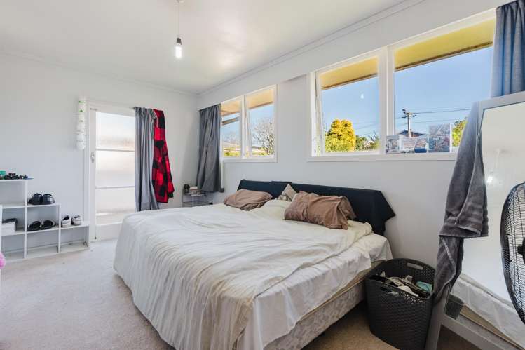54 Acacia Crescent Glenview_5