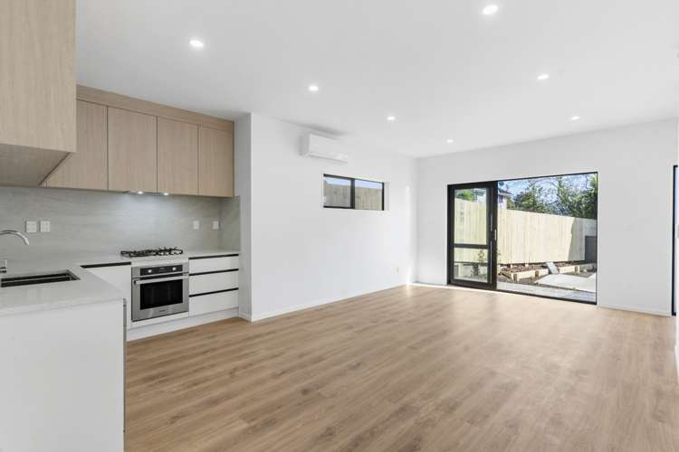 8B Tahinga Street 10887_1
