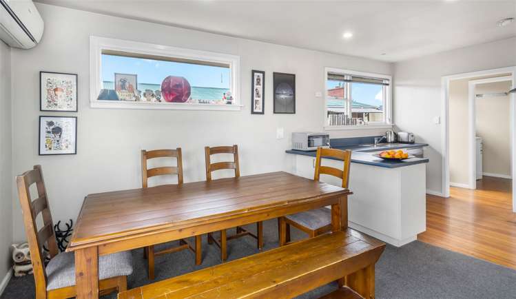 72 Kathleen Crescent Hornby_7