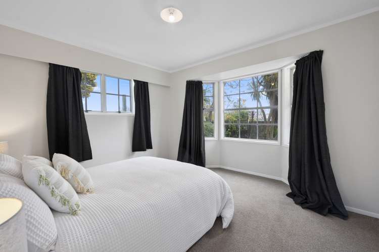 1 Milton Grove Owhata_10