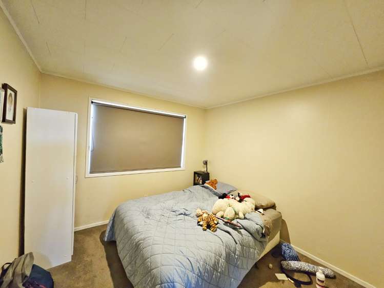 36 Eyre Street Henderson_5