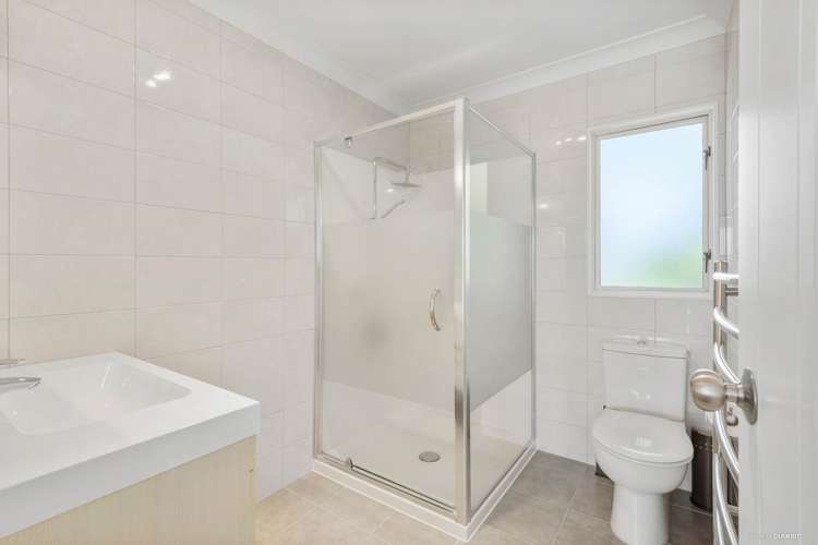 6 Girdhar Place Pukekohe_14