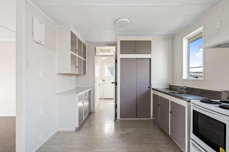 59a Kuaka Crescent Bromley_4