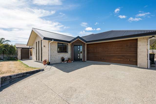 28 Cambelldon Crescent Stoke_1