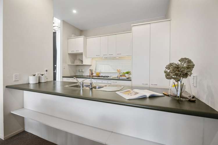 5p Cleveland Road Parnell_4