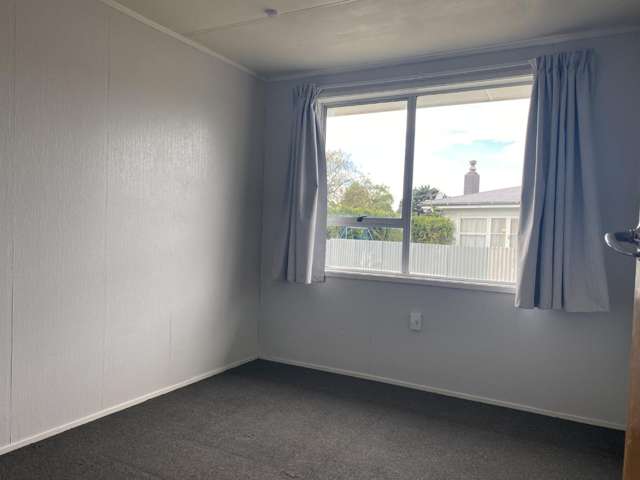 107 Dundee Drive 10480_2