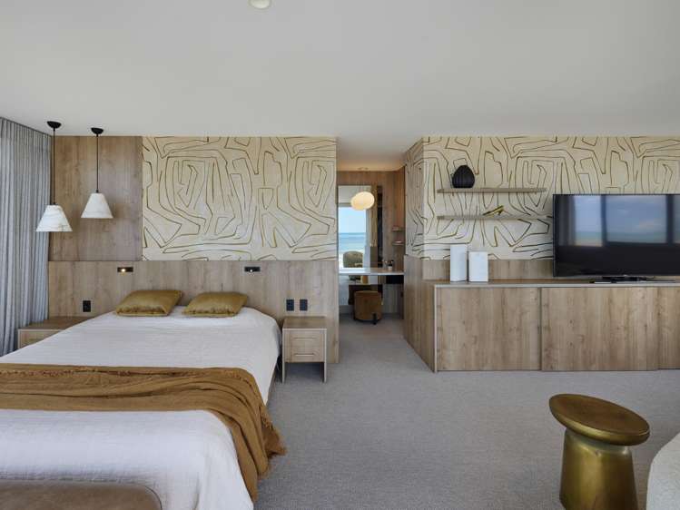 7 Surf Road Mt Maunganui_13