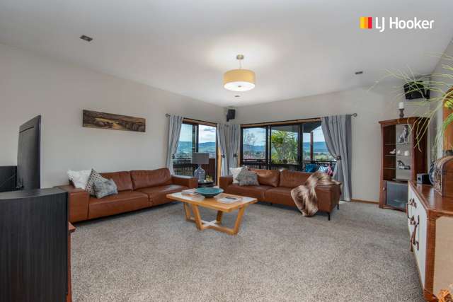 12 Joe Brown Avenue Mosgiel_4