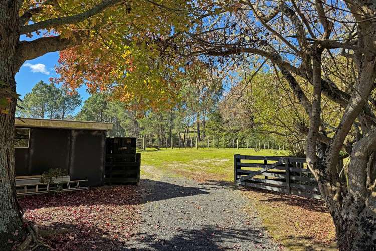 828 Ridge Road Riverhead_12
