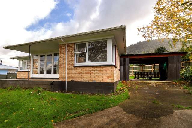 3 Garrick Place Pukehangi_2