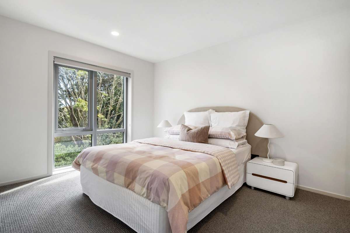 210/4 Wagener Place_5