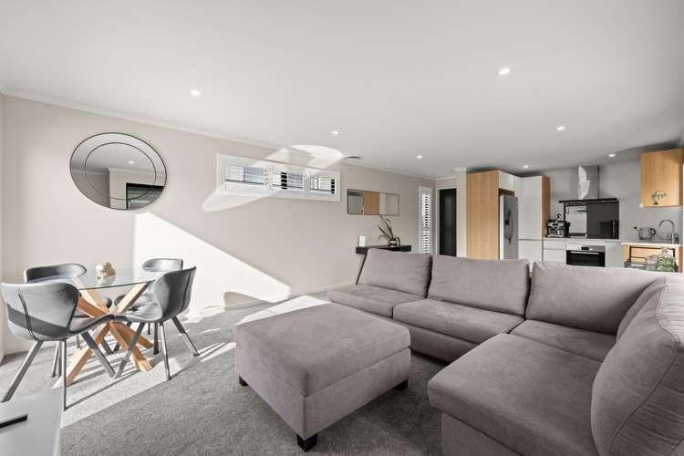 4/44 Brockworth Place Riccarton_2