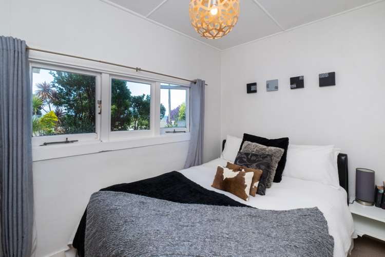 102 Beach Road Haumoana_5