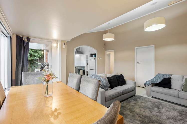 4/3 Alana Place Mount Wellington_6