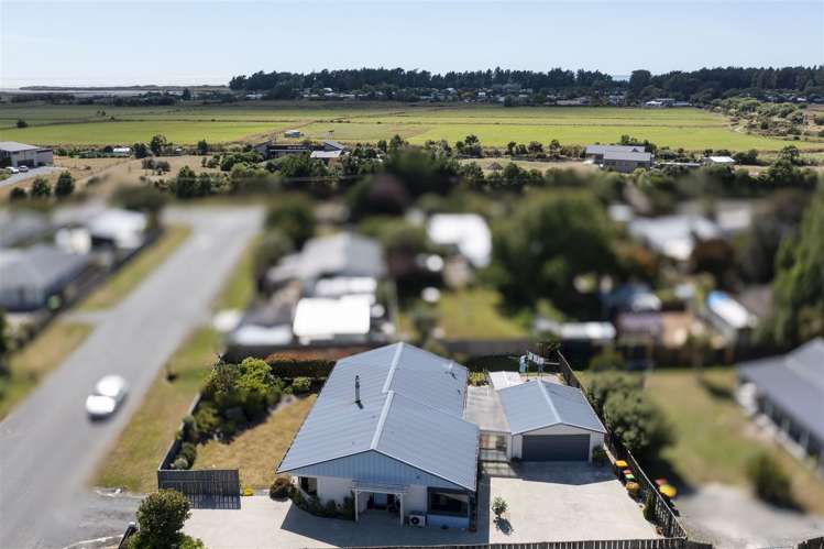 5 Allin Drive Waikuku Beach_17