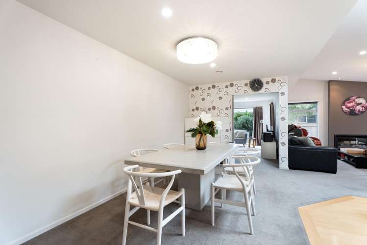 8 Halewood Grove Churton Park_6