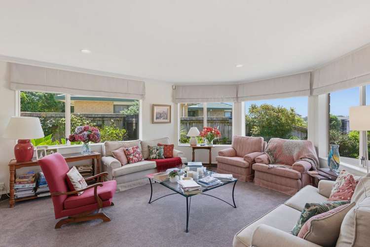 10 Barrett Drive Waikanae Beach_29