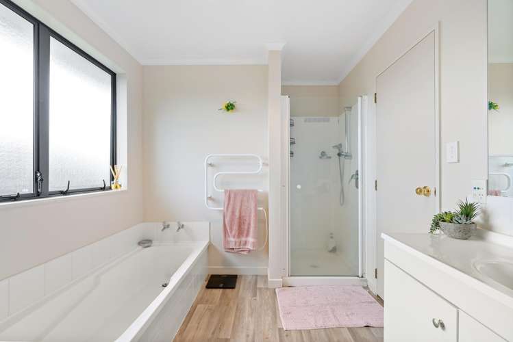 10 Bush Haven Drive Te Kamo_16