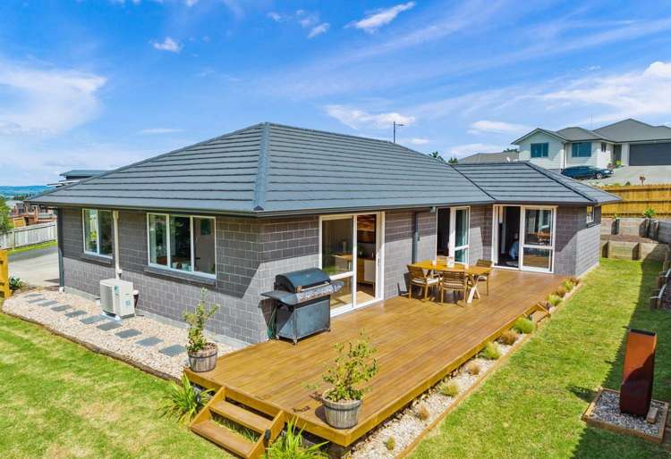 40 Pebble Beach Boulevard Te Kamo_2