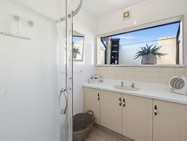 26a Claudelands Rd Hamilton East_17