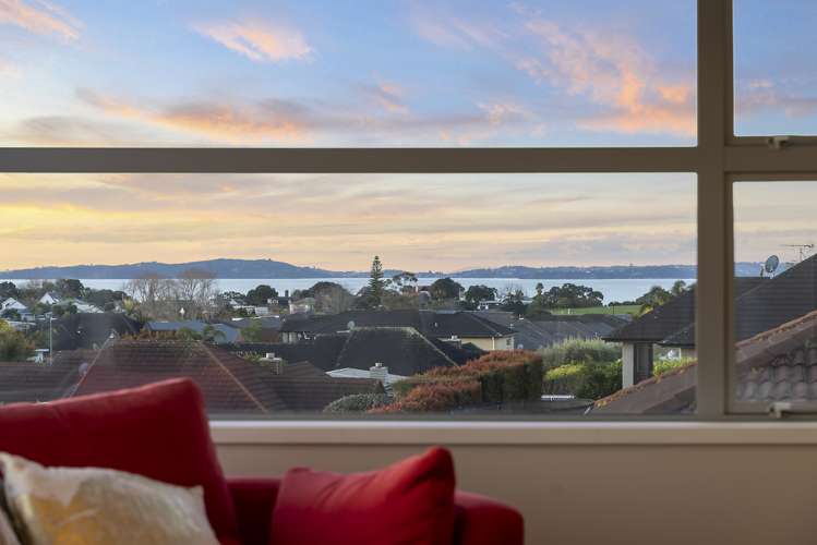 30 Columbia Crescent Beachlands_21