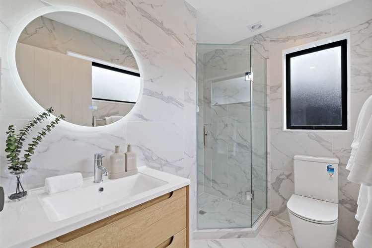 1/16 Sloane Street Glen Innes_14