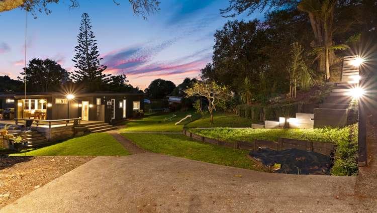 144 Victory Road Laingholm_1