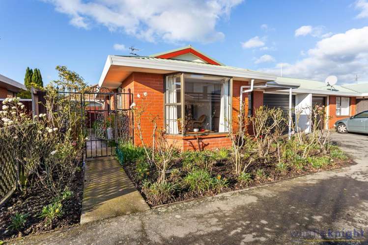 3/7 Peverel Street Riccarton_16