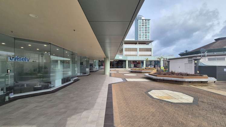 Shop 16/1-7 The Strand Takapuna_1