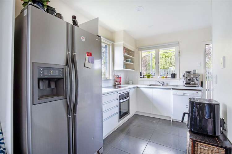 2/15 Wairarapa Terrace Merivale_7