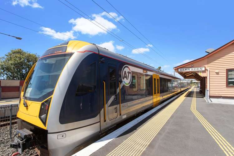 702/6 Waikumete Road Glen Eden_21