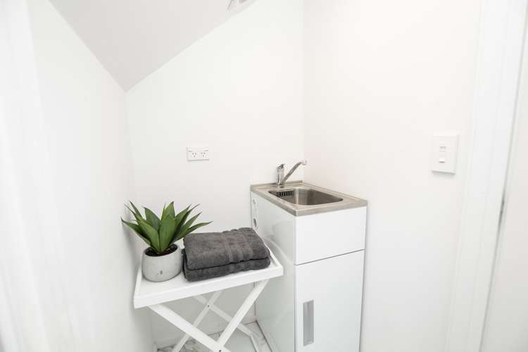 2/25 Hargest Crescent Sydenham_3