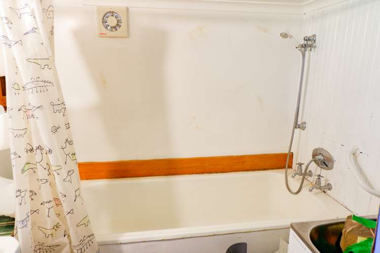 43 Cardwell Street Onehunga_10