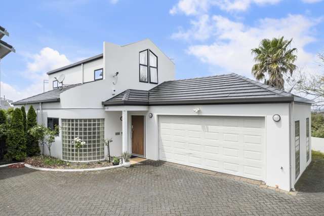 2/38 Luckens Road West Harbour_1