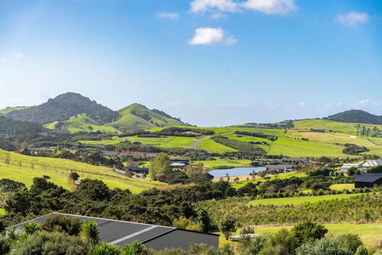 736 Barrier View Road Mangawhai_11