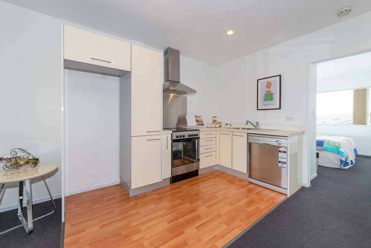 304/75 Michael Jones Drive Flat Bush_6