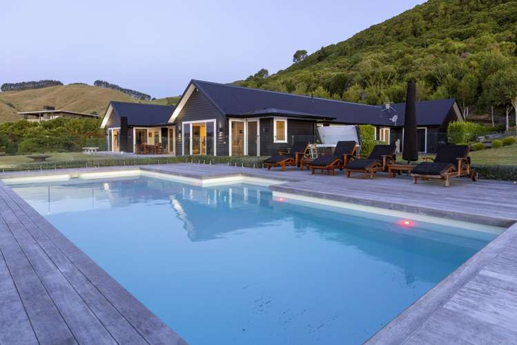 35 Locheagles Rise Kinloch_16