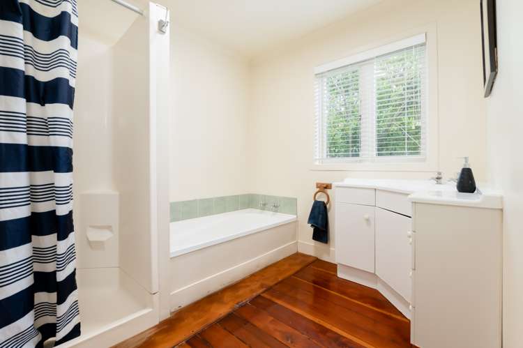 39 Te Aroha Street Hamilton East_16