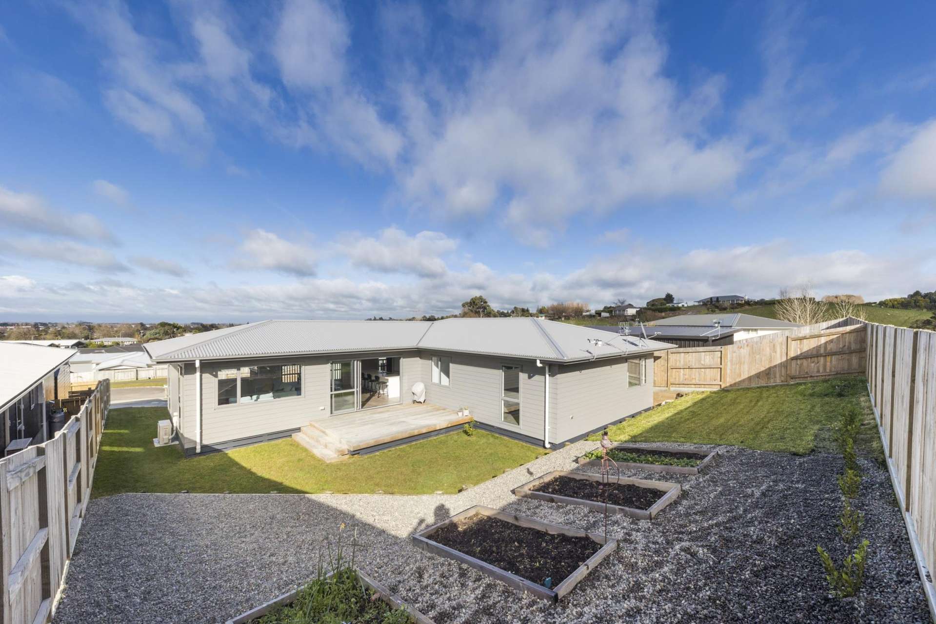 15 Poplar Grove Feilding_0