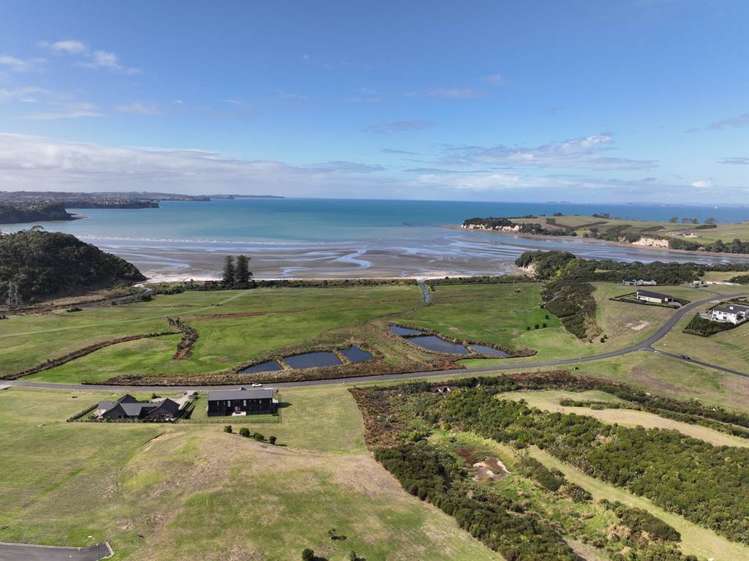 20 Ahumoana Road Okura Bush_2