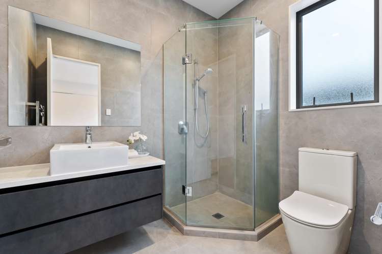 18 Siren Street Wainui_18