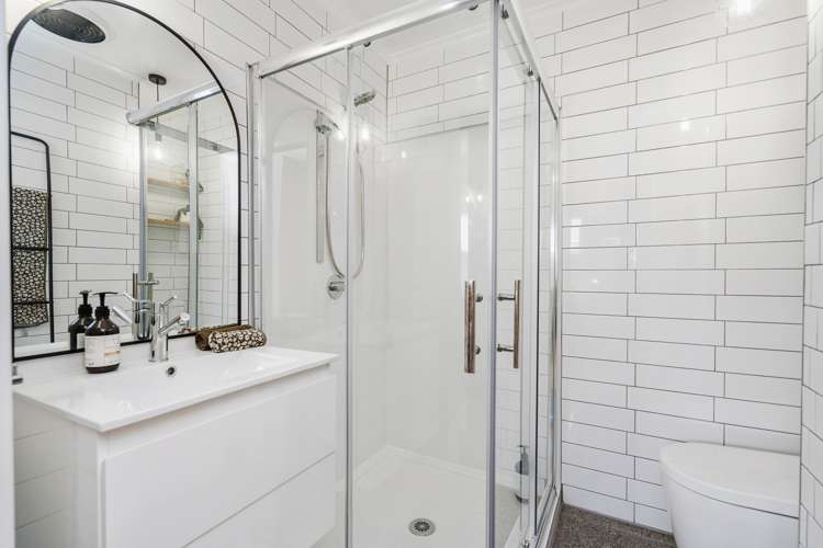 8 Hoey Street Kamo_11