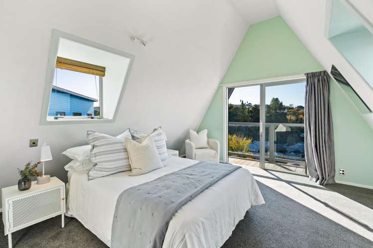 6 Fitzroy Road Bluff Hill_13