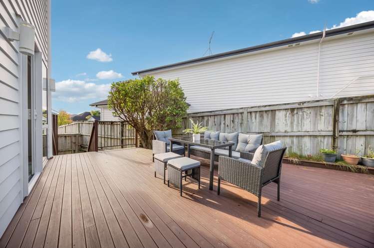 14 Sibling Court Millwater_5