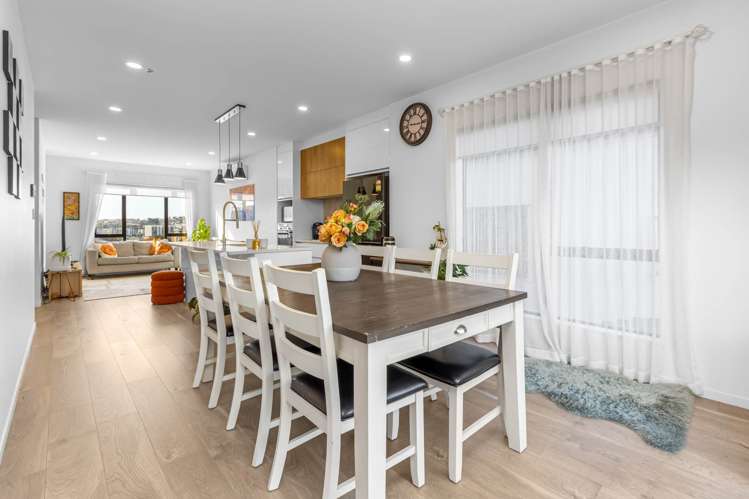 32 Waihou Crescent Albany_2