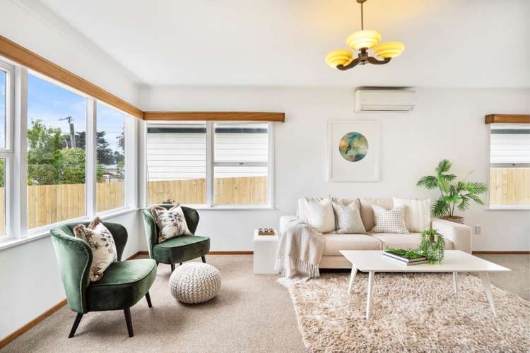 15 Rambler Crescent Beach Haven_5