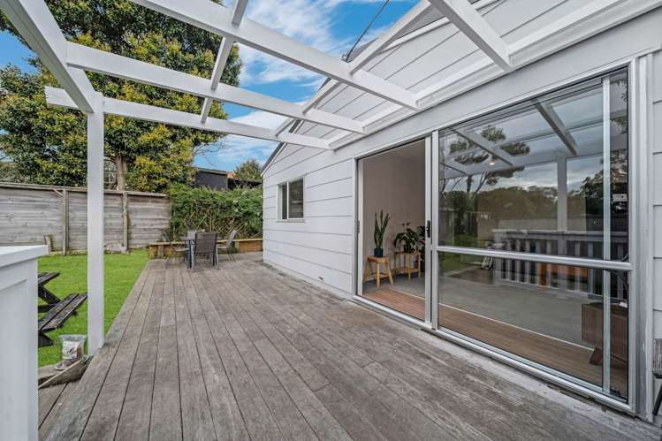 2/125 Beach Haven Road Beach Haven_14